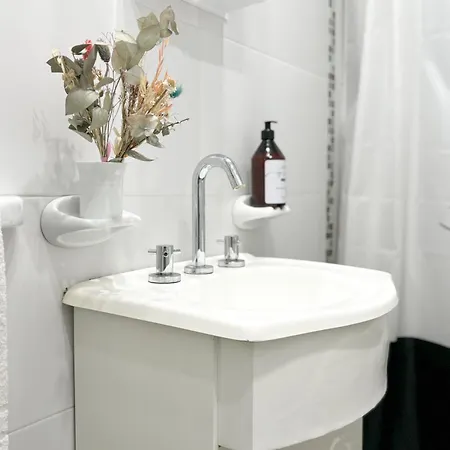 Calido Departamento En Moron Apartment Exterior photo